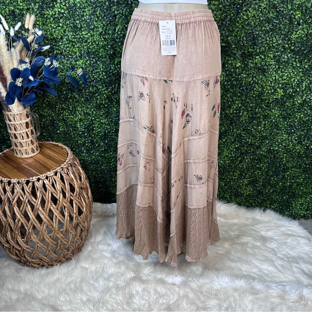 Nwt Embroidered Beige floral panel‎ Maxi Skirt - Picture 8 of 11